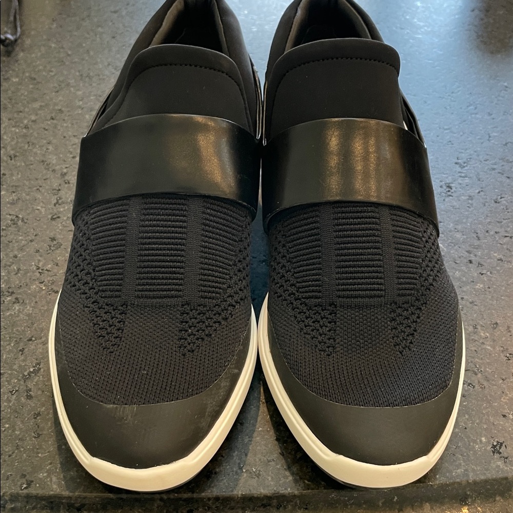 Brand New Via Spiga Black Leather and Knit Sneakers, 8.5 - Picture 6 of 10